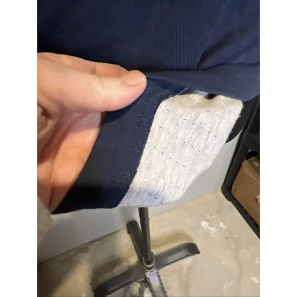 Duluth Trading Company Navy Blue Long Sleeve Collared Camp Shirt Medium Women’s - Picture 5 of 6